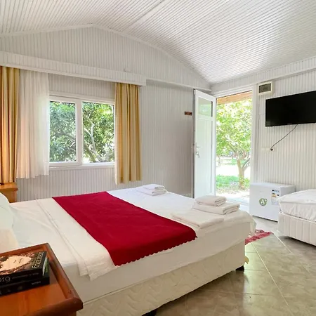 Garden Pansiyon Cirali Kemer Exterior photo