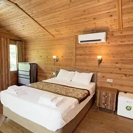 Garden Pansiyon Cirali Kemer Exterior photo